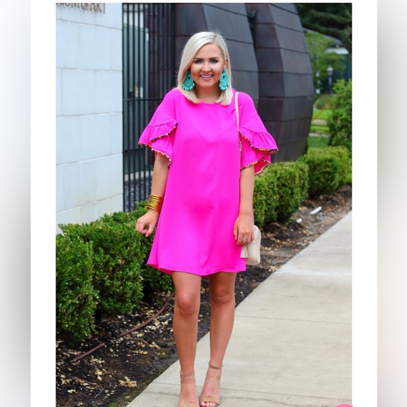 NEW! VERY J Hot Pink Shift Dress with Pom Pom sleeves size Small - Picture 2 of 8